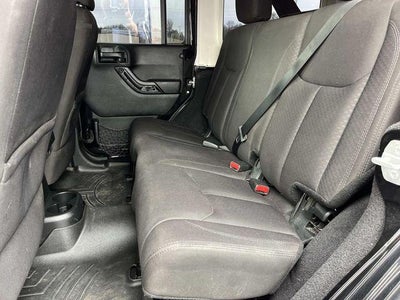 2015 Jeep Wrangler Unlimited 4WD 4dr Sport