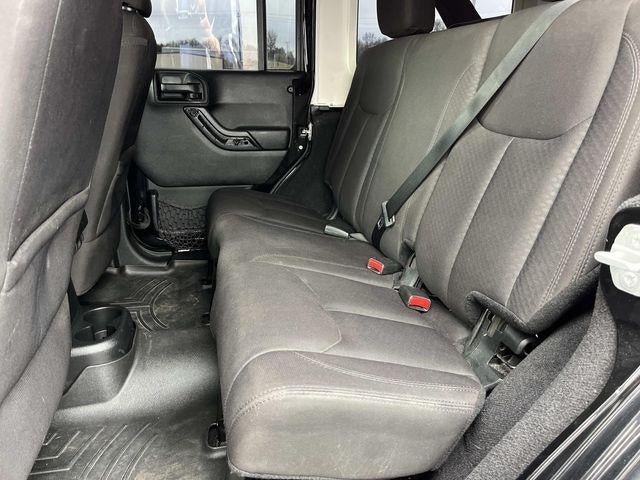 2015 Jeep Wrangler Unlimited 4WD 4dr Sport