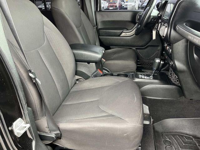 2015 Jeep Wrangler Unlimited 4WD 4dr Sport