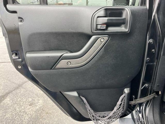 2012 Jeep Wrangler Unlimited 4WD 4dr Sport