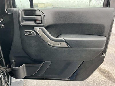 2012 Jeep Wrangler Unlimited 4WD 4dr Sport