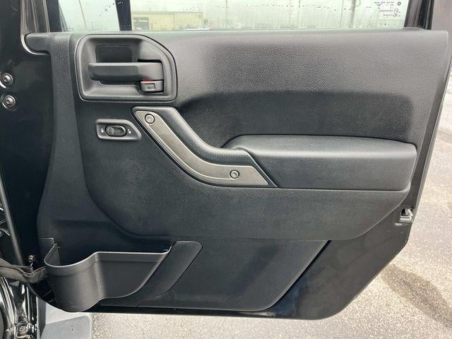 2012 Jeep Wrangler Unlimited 4WD 4dr Sport