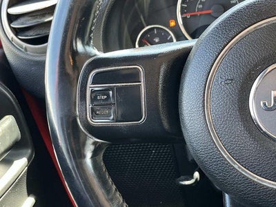 2013 Jeep Wrangler Unlimited 4WD 4dr Freedom Edition *Ltd Avail*