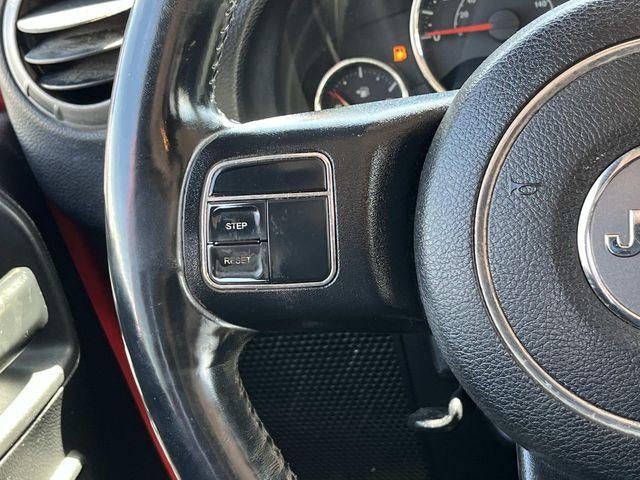 2013 Jeep Wrangler Unlimited 4WD 4dr Freedom Edition *Ltd Avail*