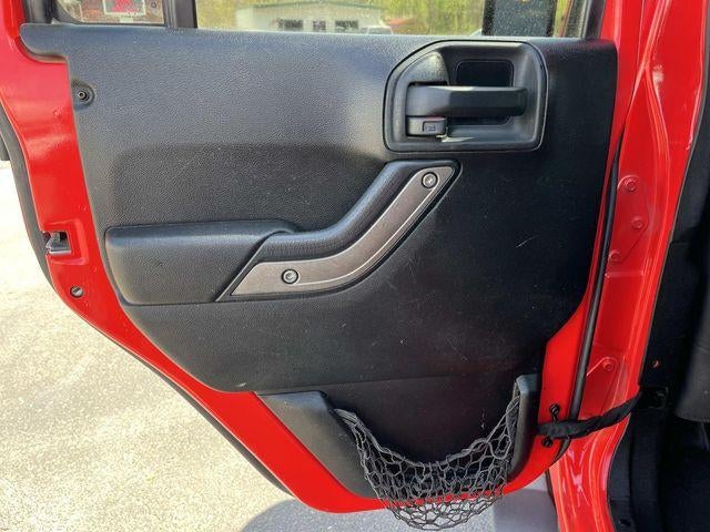 2013 Jeep Wrangler Unlimited 4WD 4dr Freedom Edition *Ltd Avail*