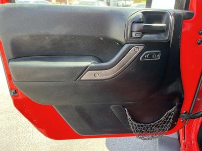 2013 Jeep Wrangler Unlimited 4WD 4dr Freedom Edition *Ltd Avail*