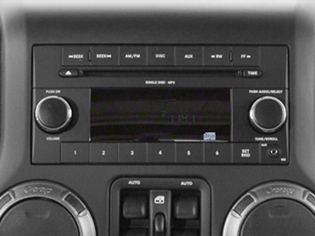 2013 Jeep Wrangler Unlimited 4WD 4dr Freedom Edition *Ltd Avail*