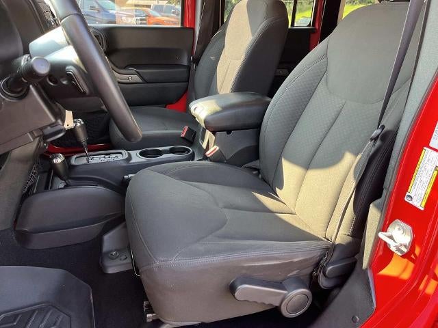 2016 Jeep Wrangler Unlimited 4WD 4dr Sport