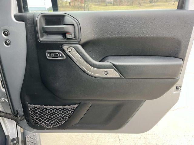 2014 Jeep Wrangler Unlimited 4WD 4dr Sport