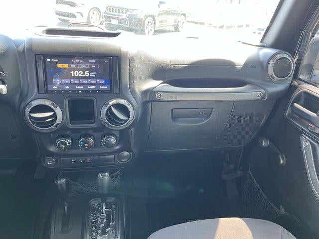 2016 Jeep Wrangler Unlimited 4WD 4dr Sport