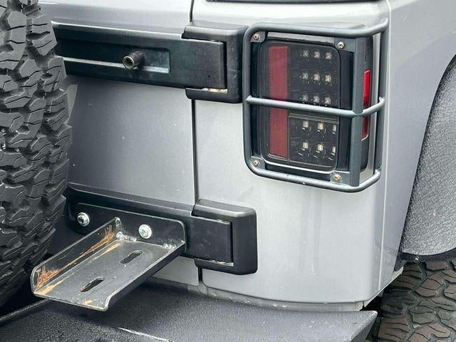 2013 Jeep Wrangler Unlimited 4WD 4dr Freedom Edition *Ltd Avail*