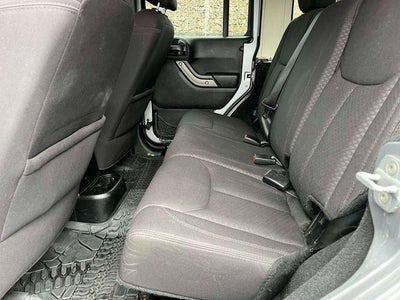 2013 Jeep Wrangler Unlimited 4WD 4dr Freedom Edition *Ltd Avail*