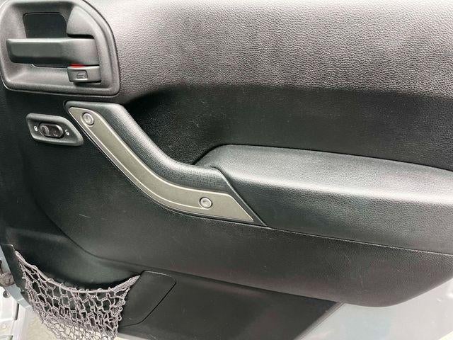 2013 Jeep Wrangler Unlimited 4WD 4dr Freedom Edition *Ltd Avail*