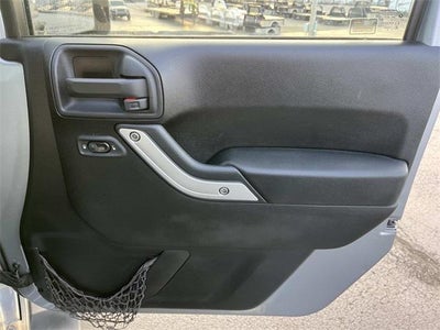 2013 Jeep Wrangler Unlimited 4WD 4dr Moab *Ltd Avail*