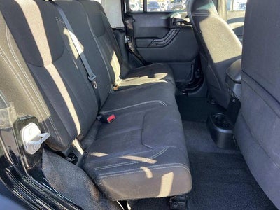 2015 Jeep Wrangler Unlimited 4WD 4dr Sahara