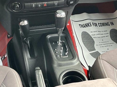 2015 Jeep Wrangler Unlimited 4WD 4dr Sahara