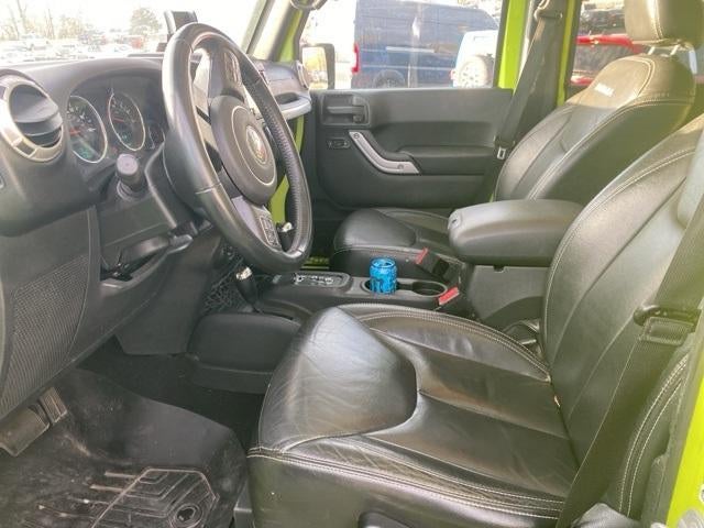 2016 Jeep Wrangler Unlimited 4WD 4dr Sahara