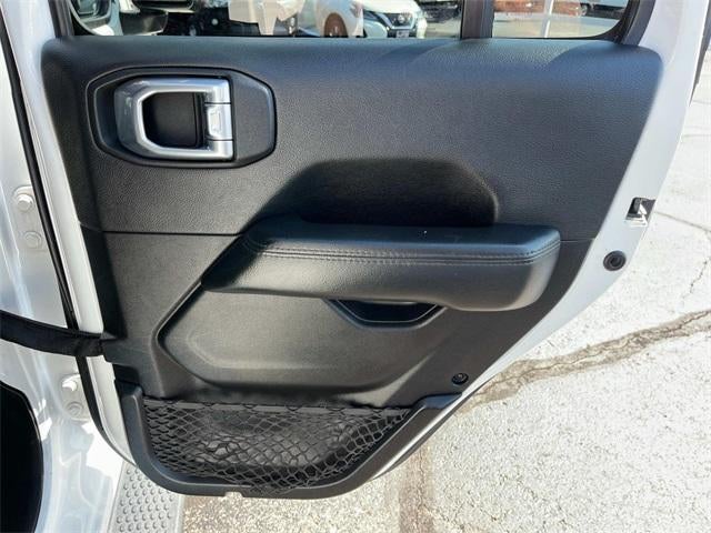 2021 Jeep Wrangler Unlimited Sahara Altitude 4x4