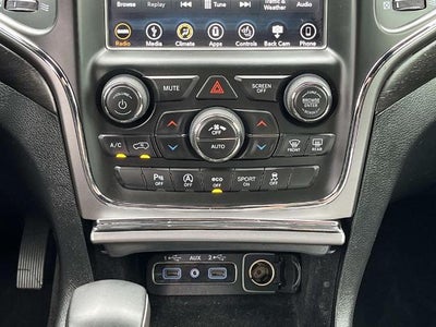2018 Jeep Grand Cherokee Laredo 4x4 *Ltd Avail*