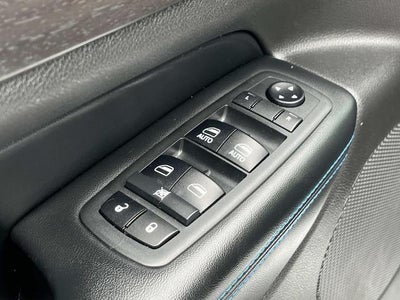 2018 Jeep Grand Cherokee Laredo 4x4 *Ltd Avail*