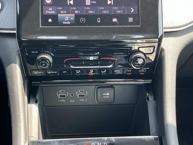 2024 Jeep Grand Cherokee Laredo 4x4