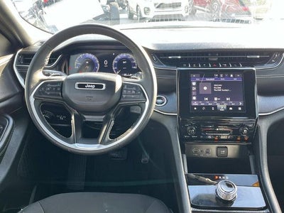 2024 Jeep Grand Cherokee L Laredo 4x4