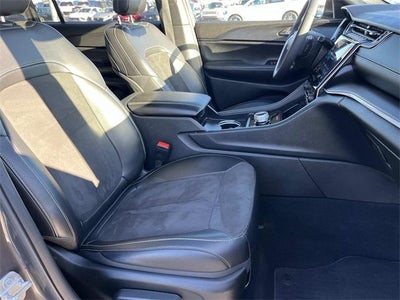 2024 Jeep Grand Cherokee L Altitude X 4x4