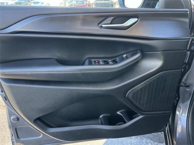 2024 Jeep Grand Cherokee L Altitude X 4x4