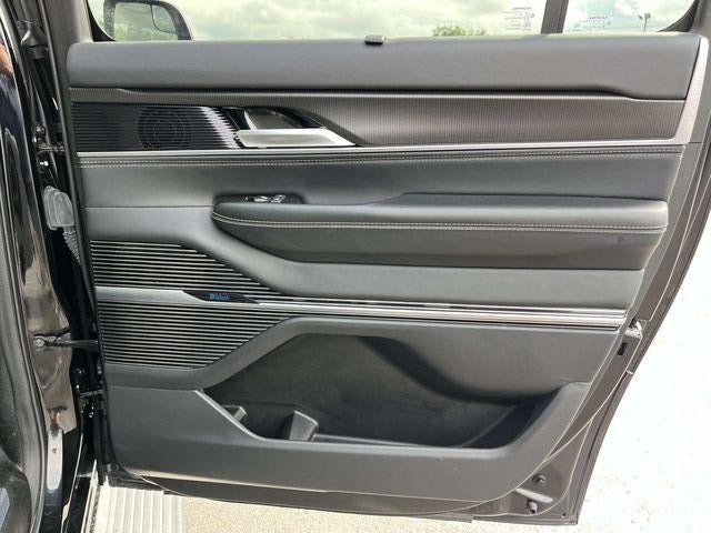 2024 Jeep Grand Wagoneer L Series II 4x4