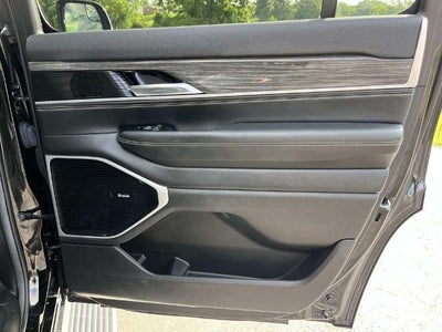 2022 Jeep Wagoneer Series III 4x4