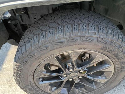 2025 Jeep Gladiator Nighthawk 4x4 *Ltd Avail*