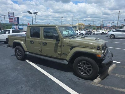 2025 Jeep Gladiator Sport S 4x4