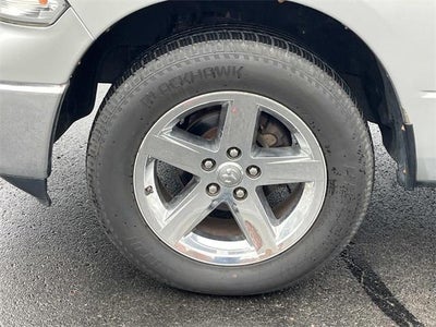 2012 RAM 1500 4WD Crew Cab 5.7 Ft Box Big Horn