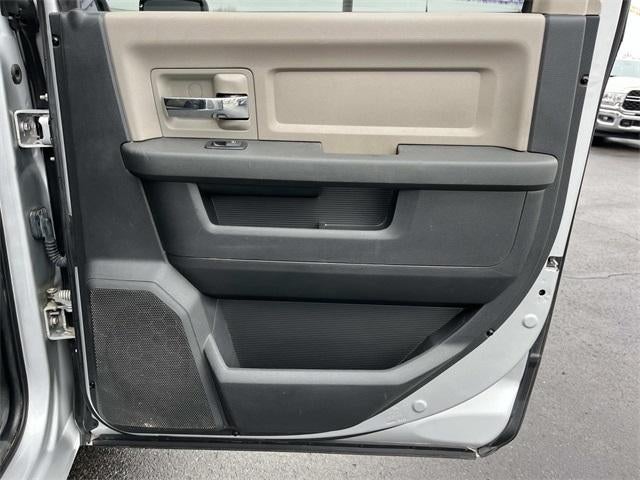 2012 RAM 1500 4WD Crew Cab 5.7 Ft Box Big Horn