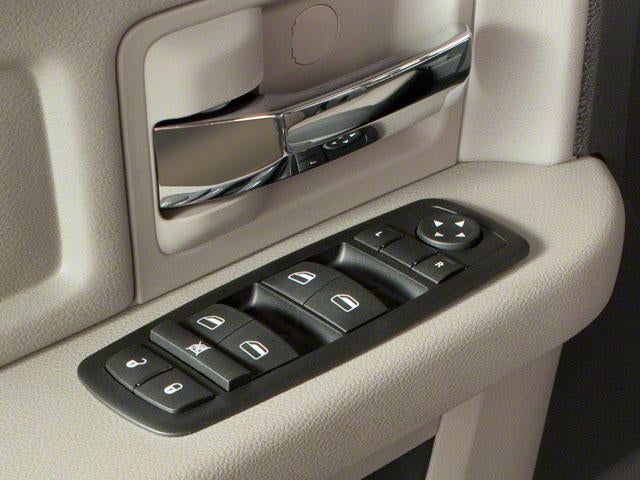 2012 RAM 1500 4WD Crew Cab 5.7 Ft Box Sport