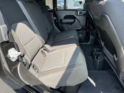 2026 Jeep Gladiator Mojave 4x4