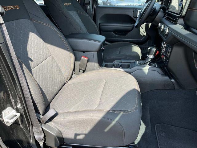 2026 Jeep Gladiator Mojave 4x4