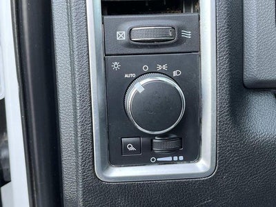 2015 RAM 1500 2WD Quad Cab 6.4 Ft Box SLT