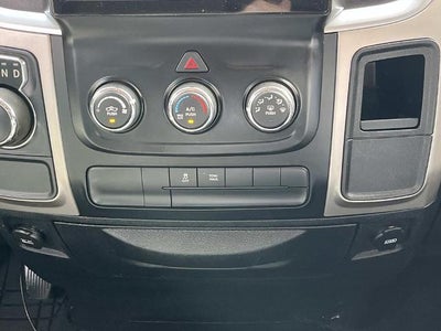 2017 RAM 1500 SLT 4x2 Quad Cab 6'4" Box