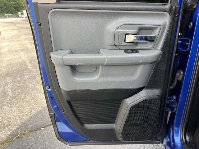 2017 RAM 1500 SLT 4x2 Quad Cab 6'4" Box
