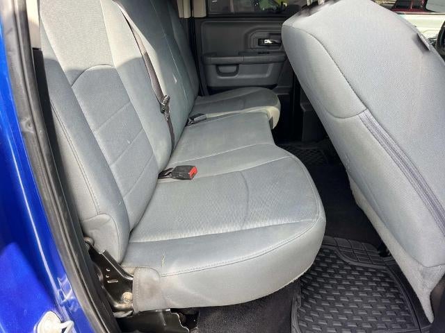 2017 RAM 1500 SLT 4x2 Quad Cab 6'4" Box