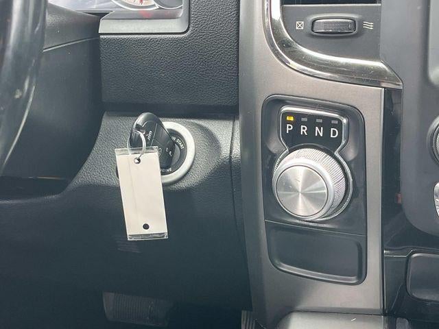 2013 RAM 1500 2WD Crew Cab 5.7 Ft Box Sport