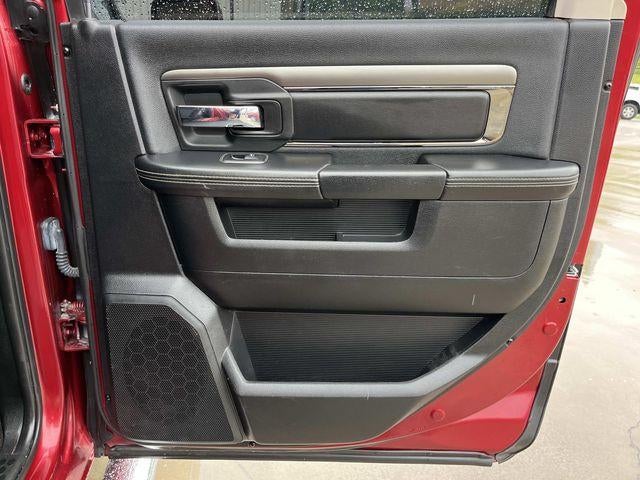 2013 RAM 1500 2WD Crew Cab 5.7 Ft Box Sport