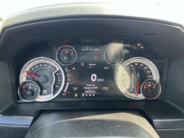 2013 RAM 1500 2WD Crew Cab 5.7 Ft Box Sport