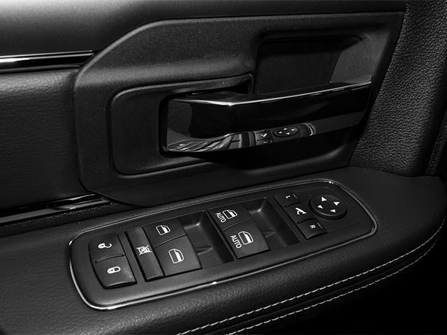 2013 RAM 1500 2WD Crew Cab 5.7 Ft Box Sport