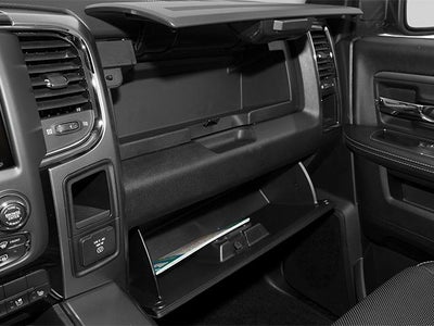 2013 RAM 1500 4WD Crew Cab 5.7 Ft Box Express