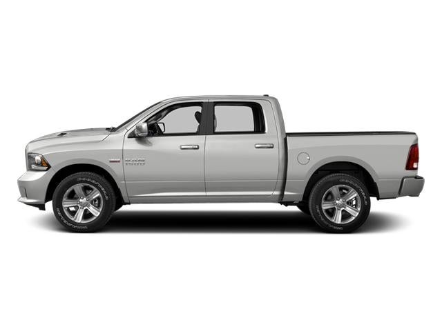 2013 RAM 1500 4WD Crew Cab 5.7 Ft Box Express