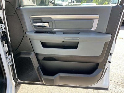 2020 RAM 1500 Classic SLT 4x4 Crew Cab 5'7" Box