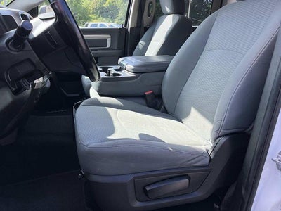 2020 RAM 1500 Classic SLT 4x4 Crew Cab 5'7" Box