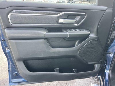 2022 RAM 1500 Big Horn 4x4 Crew Cab 5'7" Box